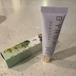 NIB BYROE new york truffle eye serum